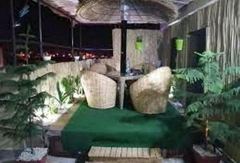 اتاق استاندارد, The Best Stop