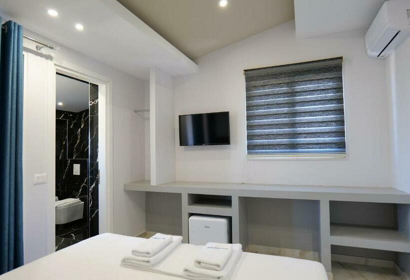 غرفة ديلوكس ثلاثية مطلة على البحر, Rumani 3 Islands