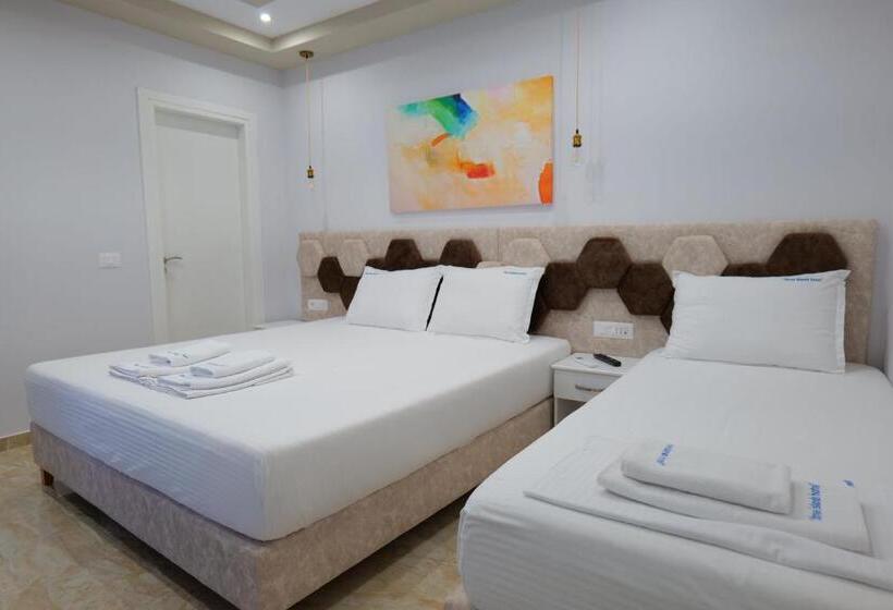 غرفة ديلوكس ثلاثية, Rumani 3 Islands