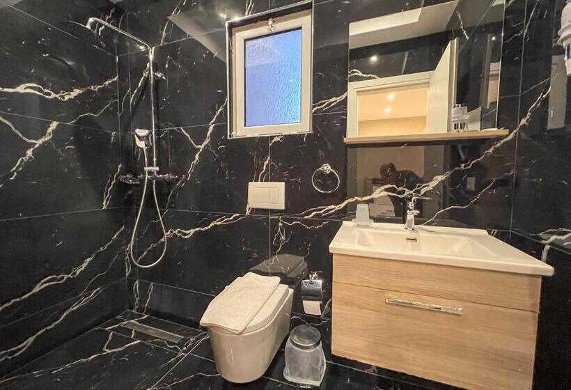 غرفة ديلوكس ثلاثية مطلة على البحر, Rumani 3 Islands