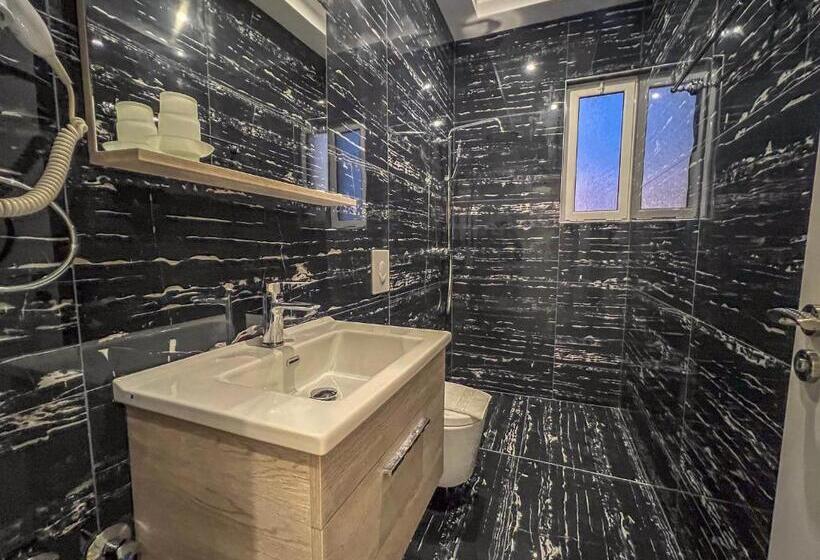 غرفة ديلوكس ثلاثية, Rumani 3 Islands