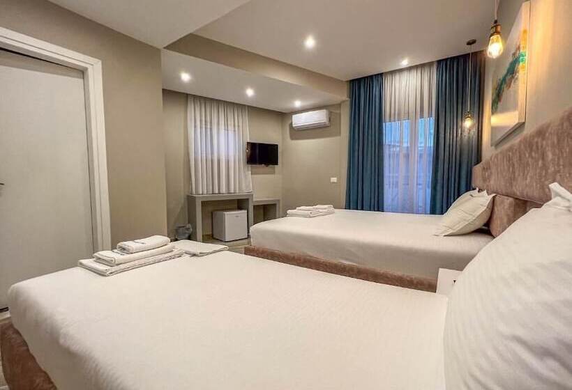 غرفة ديلوكس ثلاثية, Rumani 3 Islands