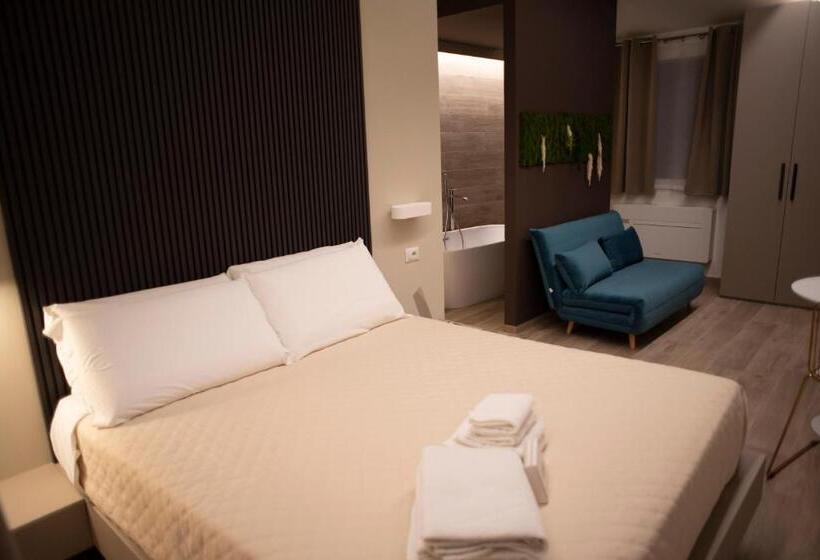 سوییت خانوادگی, House Room Civico 56