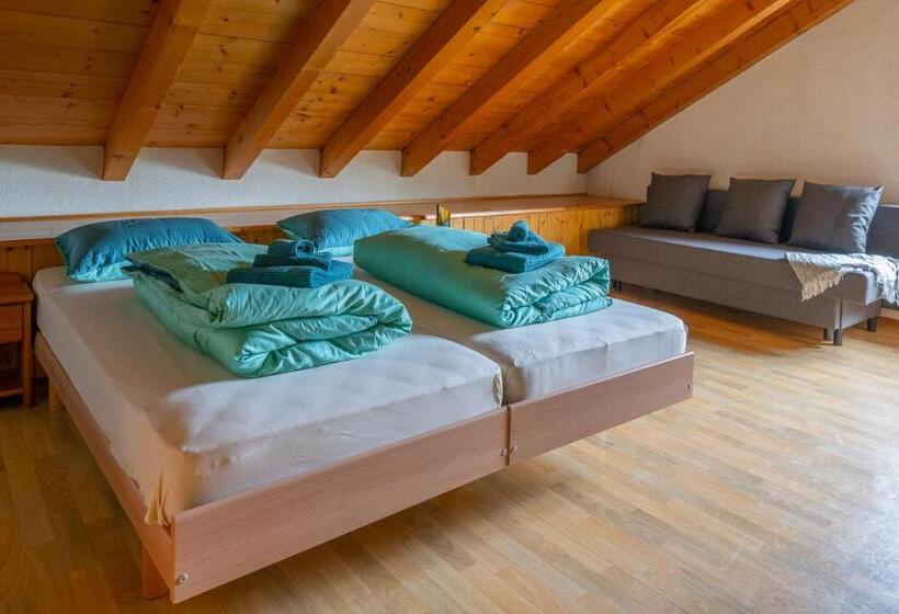 חדר סטנדרט לארבעה, Chrona Bed & Breakfast