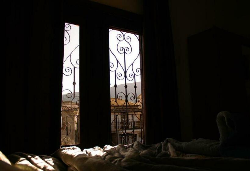 חדר דלוקס, Pouso Primavera