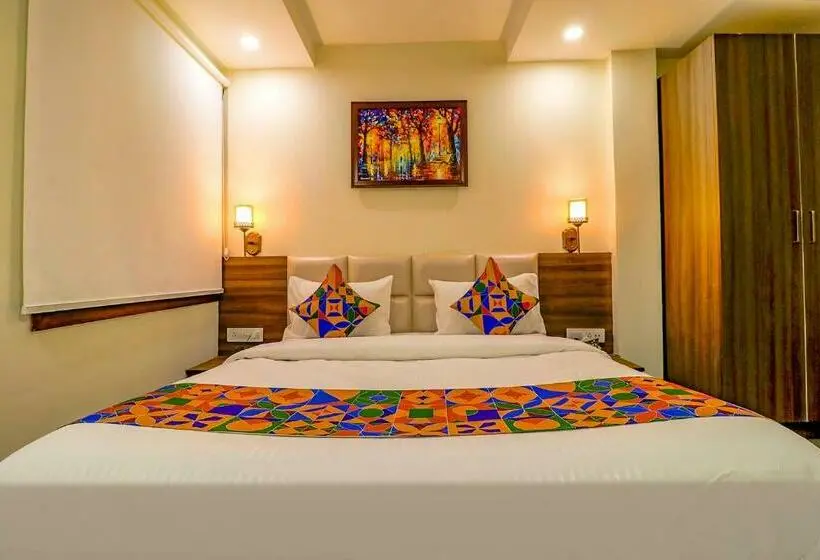 Deluxe-huone, Fabhotel Prime K9 Regency