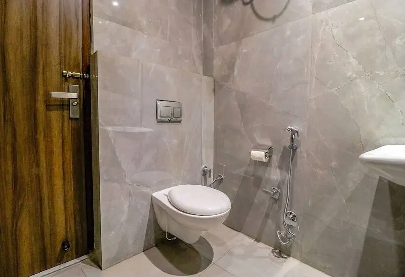 Deluxe-huone, Fabhotel Prime K9 Regency