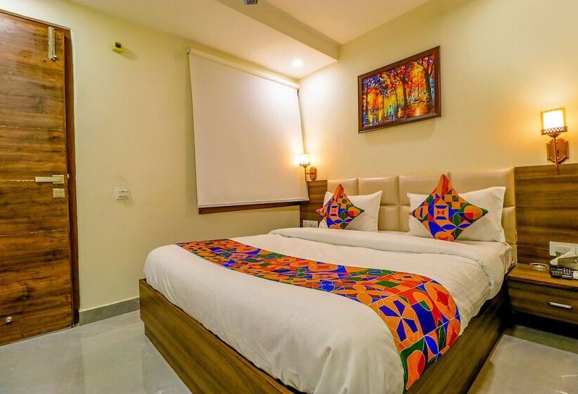 Номер Deluxe, Fabhotel Prime K9 Regency