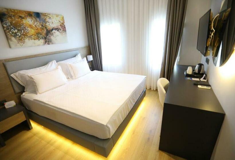 スタンダードルーム, Yalinn Boutique