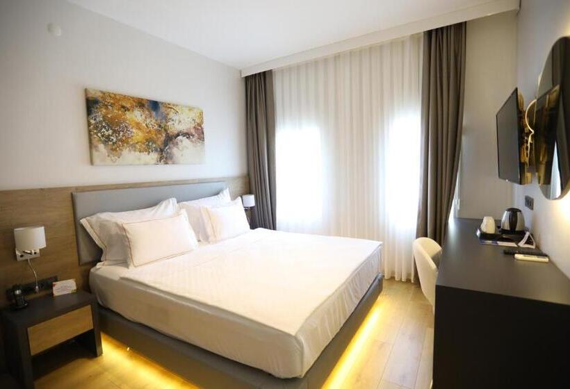 スタンダードルーム, Yalinn Boutique