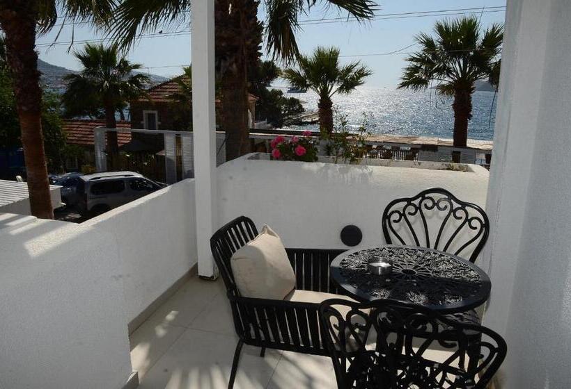 テラス付スイート, Yalinn Boutique