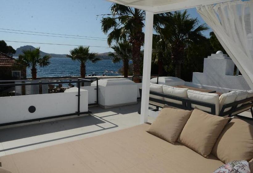 テラス付スイート, Yalinn Boutique