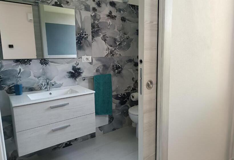 اتاق استاندارد, Spiaggia Lazzarettohouse