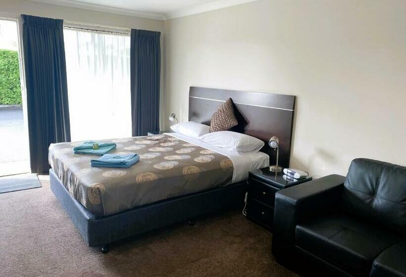 デラックスルーム, Dalvue Motel