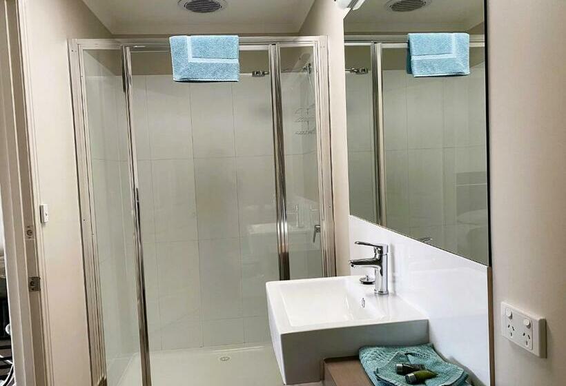 デラックスルーム, Dalvue Motel