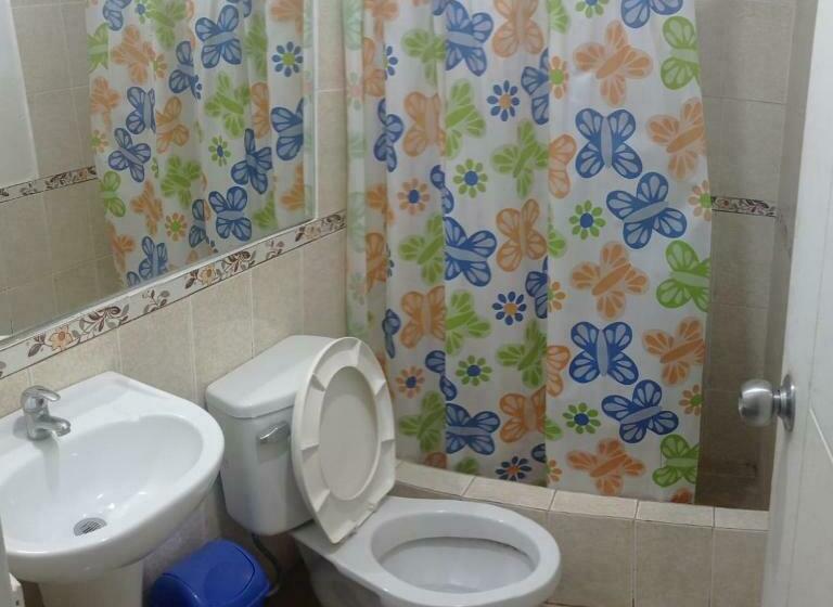 スタンダードトリプルルーム, Hostal El Mirador