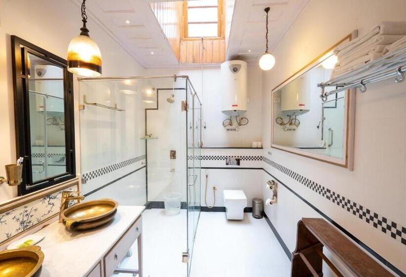 总统套房, Woodville Palace