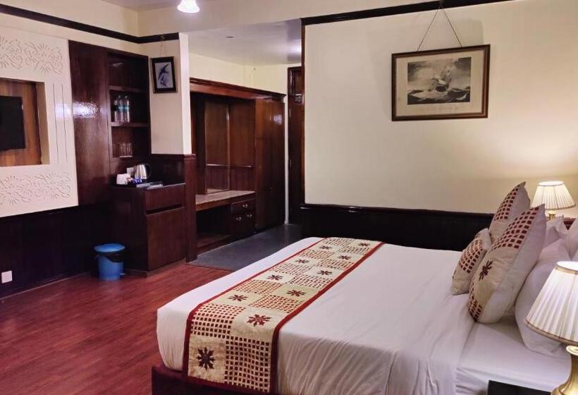 豪华房间, Woodville Palace