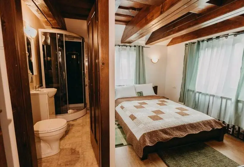 スタンダードシングルルーム, Pensiune și Camping Patru   Gheorgheni