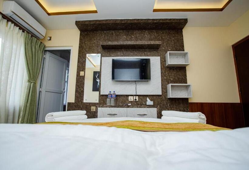 Habitación Deluxe, Gauri Shankar Hotel Nagarkot