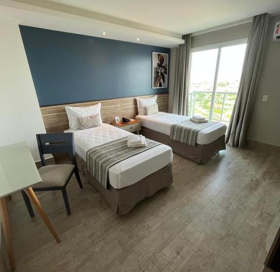 Номер Стандарт с Балконом, Golden Towers