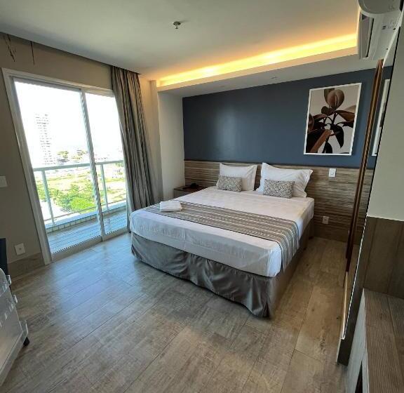 Номер Deluxe, Golden Towers