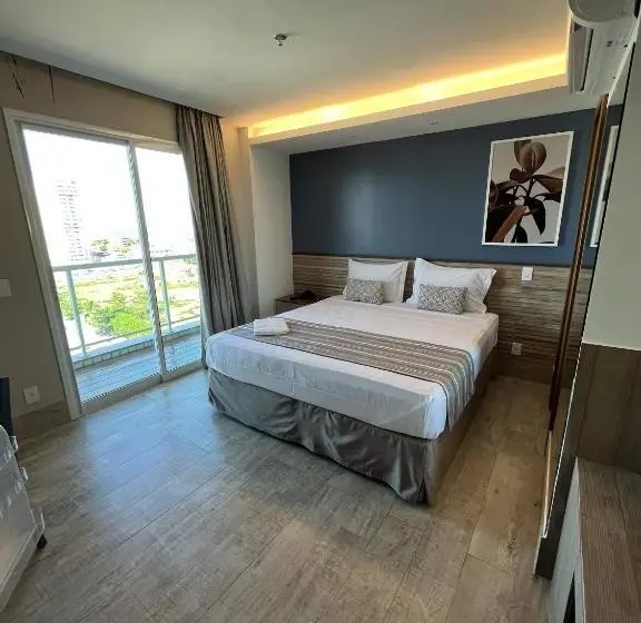 Deluxe-huone, Golden Towers