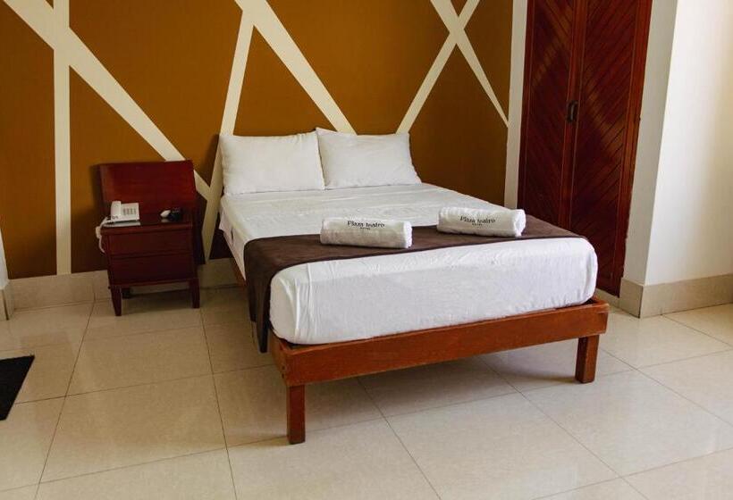 اتاق استاندارد, Plaza Teatro