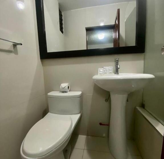 اتاق لوکس, Plaza Teatro