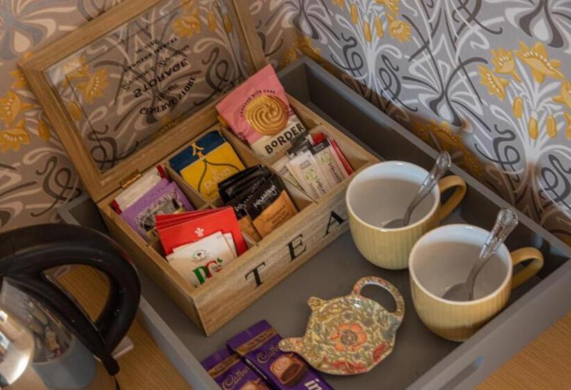 חדר משפחתי נוף להרים, Innes House Bed & Breakfast