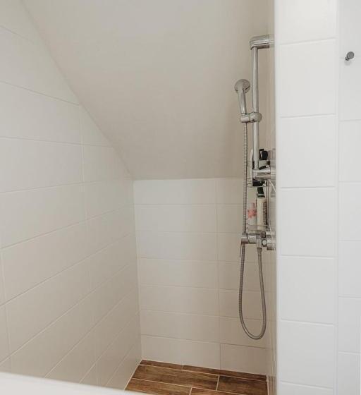 غرفة عائلية, Vinný Sklep Rozárka