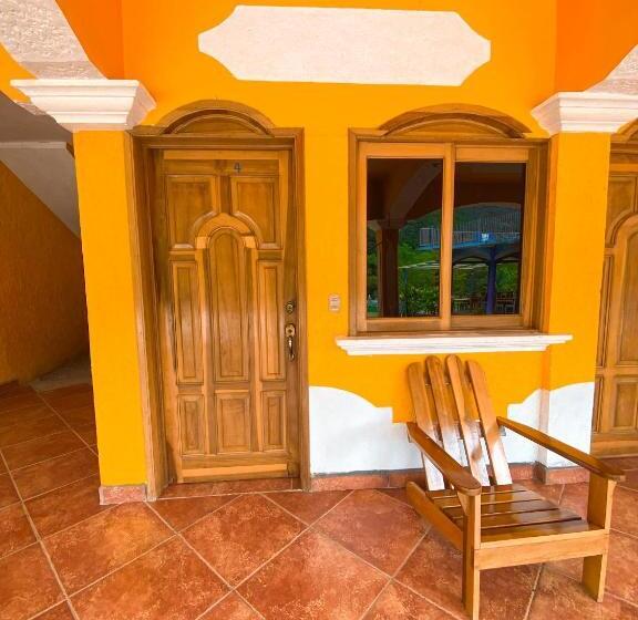 اتاق استاندارد, El Mirador De Tansu