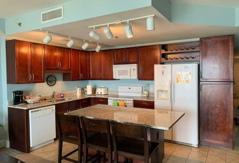 家庭间, 1717 Laketown Wharf 1 King Bedroom, 2 Bath