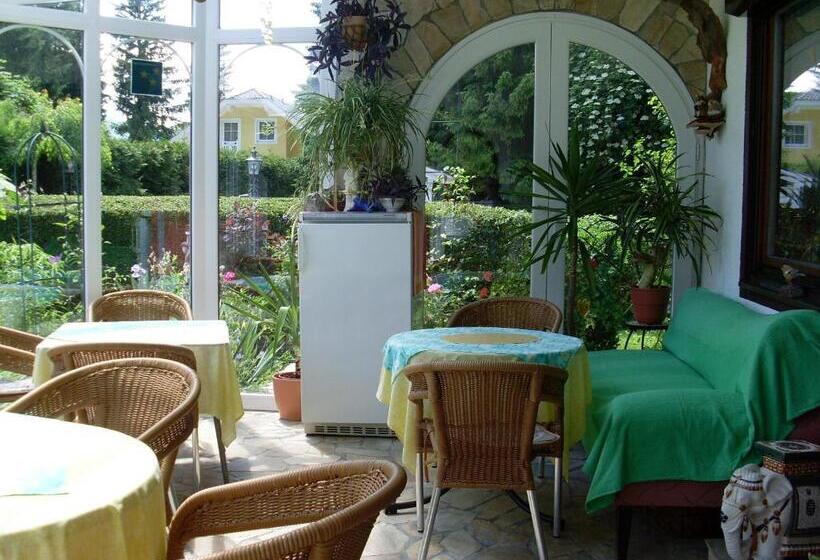 דירת חדר עם טרסה, Pension Mühlenheim