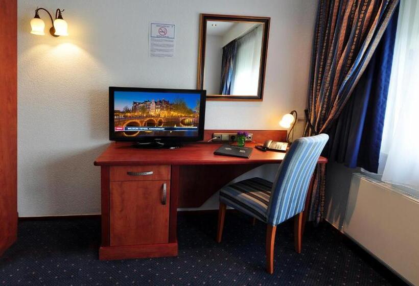 Номер Комфорт, Boutique Hotel Herbergh Amsterdam Airport Free Parking