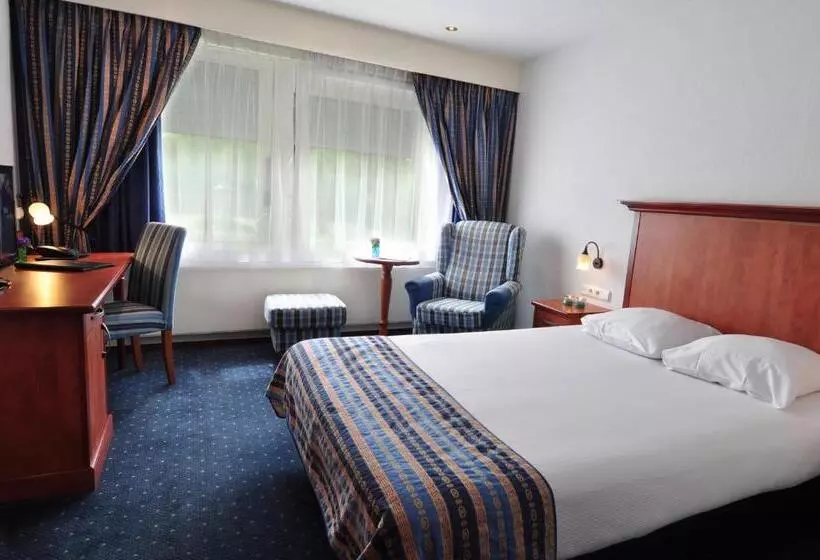 コンフォートルーム, Boutique Hotel Herbergh Amsterdam Airport Free Parking