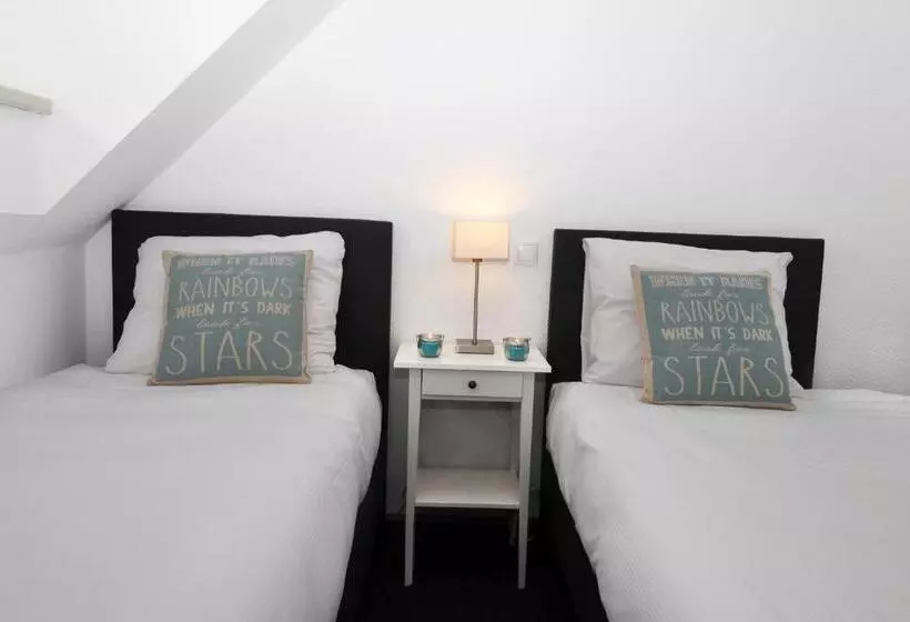 ２ベッドルームアパートメント, Boutique Hotel Herbergh Amsterdam Airport Free Parking