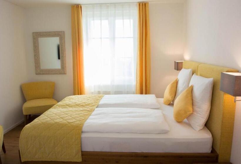 レイクビュースタンダードルーム, & Restaurant Hasenstrick