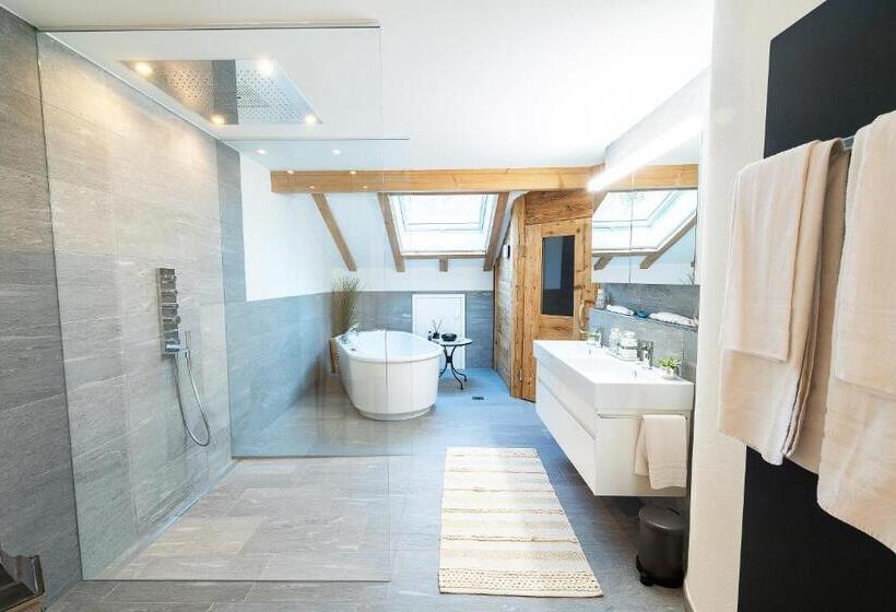 デラックススイート, & Restaurant Hasenstrick