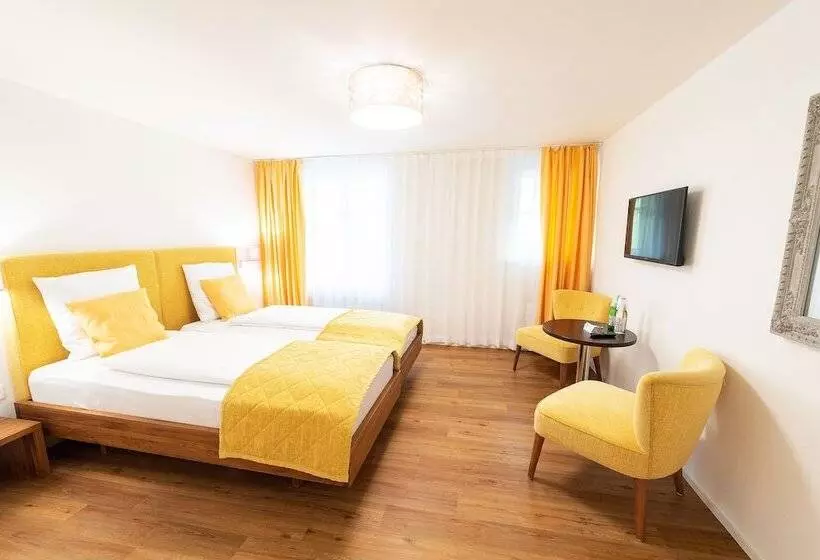Standard Room, & Restaurant Hasenstrick