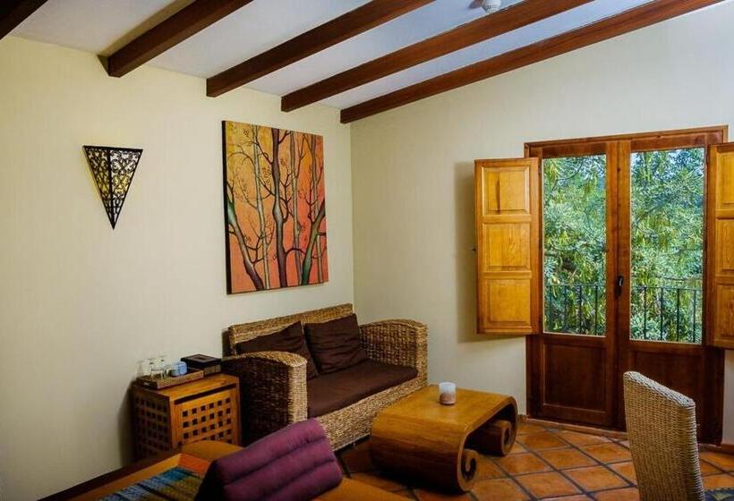 חדר סופריור, Masía Durbá