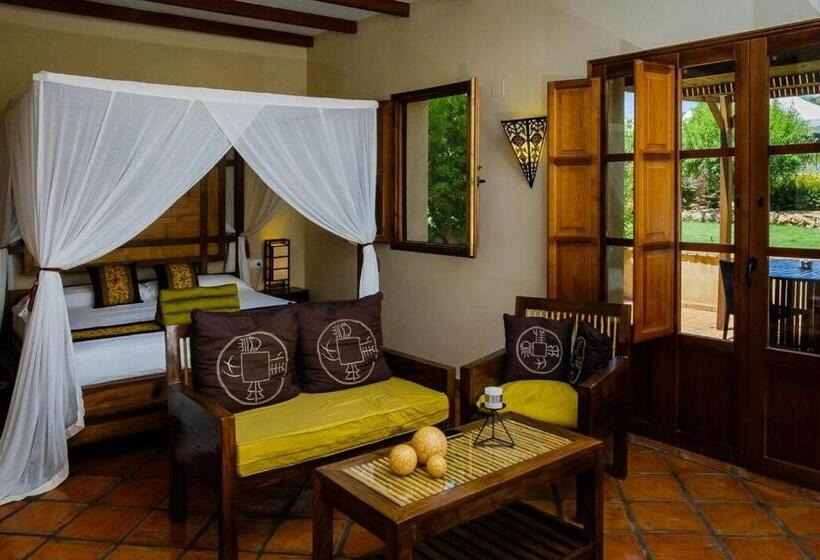 סוויטת ג'וניור, Masía Durbá