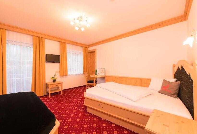 标准单人间, Mölltalerhof