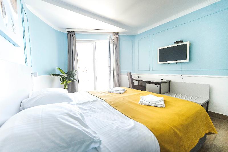 Номер Стандарт Вид на Море, Plaza