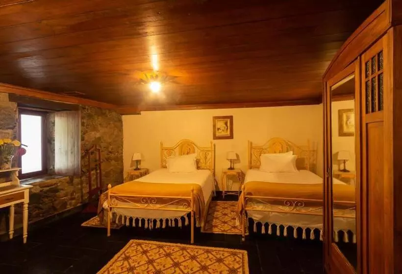 身障者適用スタンダードルーム, Quintal De Alem Do Ribeiro Turismo Rural