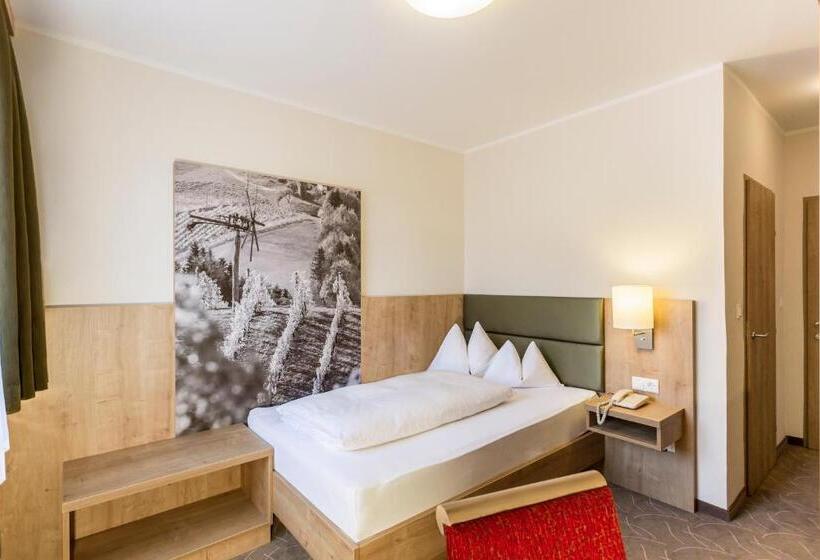 Номер Стандарт Индивидуальный, Urdlwirt   Hotel & Restaurant