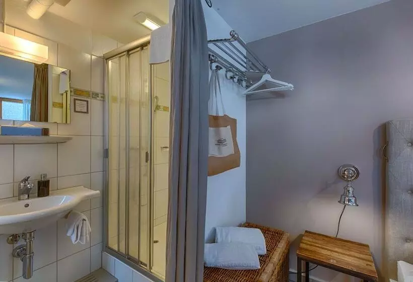 エコノミーシングルルーム, Romantik Hotel Bären Dürrenroth