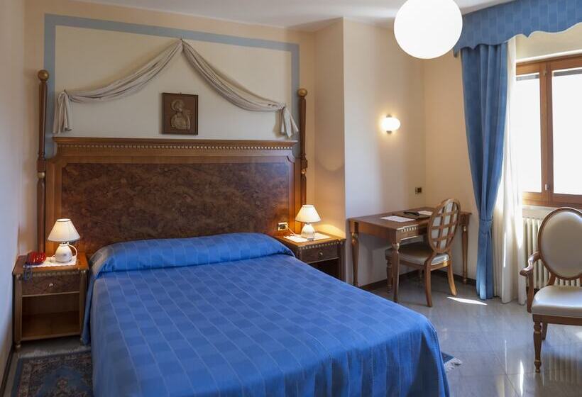 חדר סטנדרט נוף לאגם, Sole