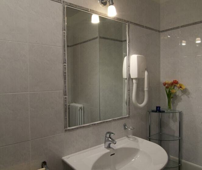 חדר סטנדרט, Sole