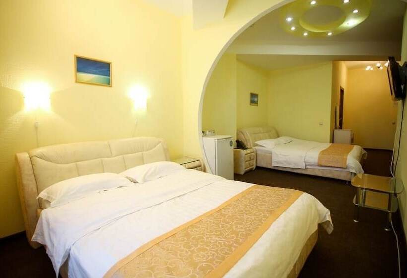 غرفة سوبيريور, Sonata